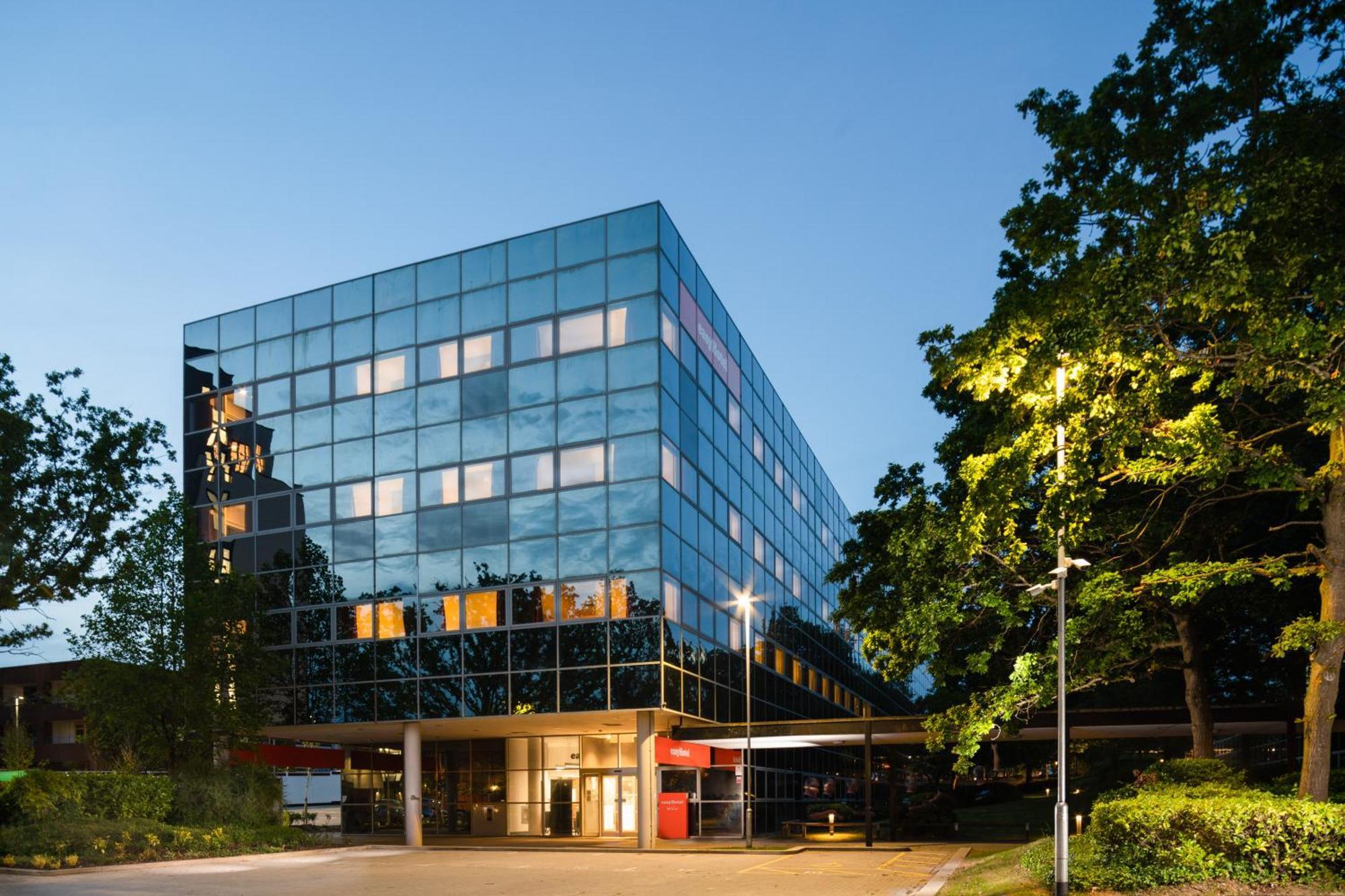 Easyhotel Milton Keynes Esterno foto